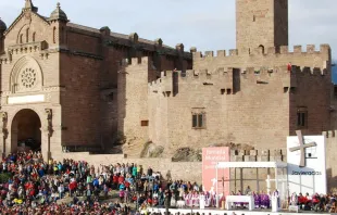 Castillo de Javier durante una de las Javieradas. Foto: Twitter Arzobispado de Pamplona-Tudela  