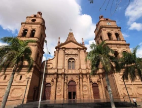 Catedral de Santa Cruz en Bolivia es declarada patrimonio arquitectónico, urbanístico y eclesiástico