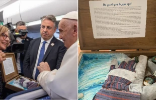 Guante que le regalaron al Papa Francisco en su viaje a Indonesia. Crédito: Eva Fernández / Comunicación CECOR