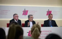 Mons. Luis Argüello durante la rueda de prensa de este 9 de julio