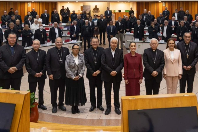 Defensa de la vida y la violencia en México: De esto hablaron Claudia Sheinbaum y los obispos