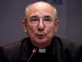 El mayor desafío del Sínodo es lograr “cambiar las estructuras” de la Iglesia, afirma obispo