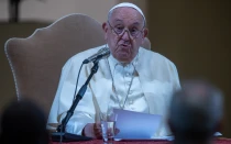 El Papa Francisco pronuncia su discurso en la Pontificia Universidad Gregoriana