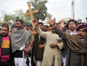 La Iglesia Católica en Pakistán responde al ataque de una turba contra cristianos