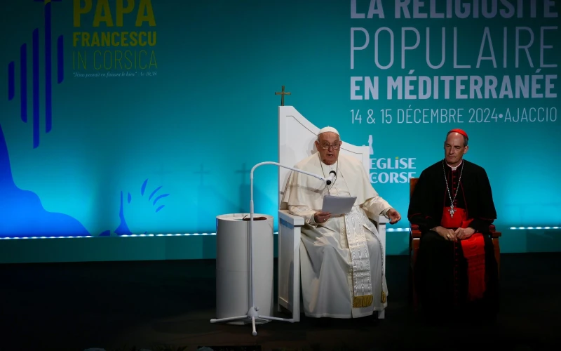 Papa Francisco: La piedad popular revela la presencia de Dios en la carne viva de la historia