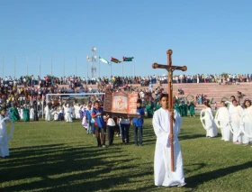 Esperan 30.000 personas en la fiesta de Corpus Christi en estadio de Bolivia