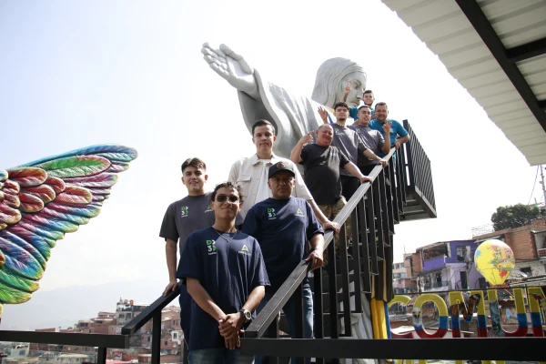 Some members of the team that made Cristo Paisa in Comuna 13 in Medellín. Credit: ITM Communications Office.