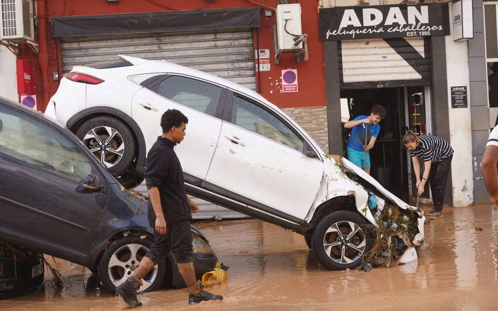 Las riadas dejan al menos 60 muertos en España tras una tormenta huracanada.?w=200&h=150