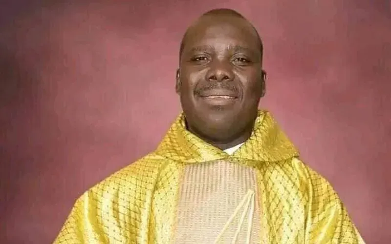 P. Oliver Buba, secuestrado el martes 21 de mayo de 2024 en la Diócesis de Yola, Nigeria.?w=200&h=150