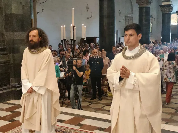 The new priests of the Italian diocese of Prato.  Credit: Diocese of Prato