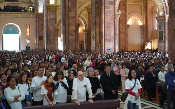 Participants in one of the masses officiated during the meeting. Credit: Radio Católica Cuenca.