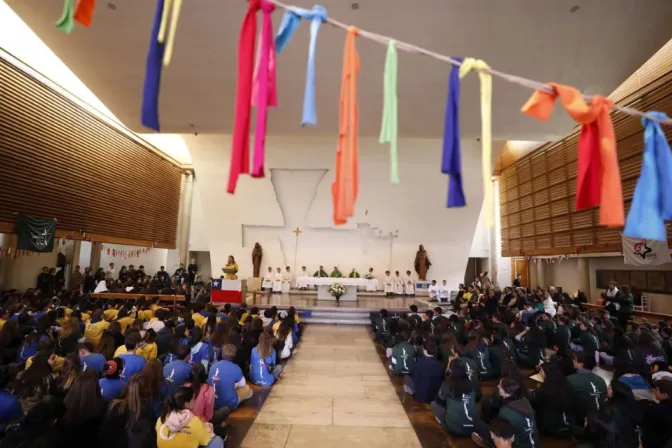 Envío misionero de 1.500 jóvenes chilenos