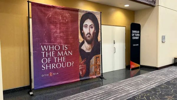 Exhibition of the Shroud of Turin at the 2024 National Eucharistic Congress in Indianapolis. Credit: Ursula Murua/EWTN News