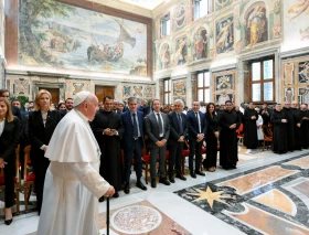 Este es el “consejo espiritual” que el Papa Francisco da a los farmacéuticos