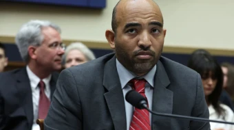 El agente suspendido del FBI, Marcus Allen, testifica durante una audiencia ante el Subcomité Selecto sobre la Utilización del Gobierno Federal como Armamento del Comité Judicial de la Cámara de Representantes en el Edificio de Oficinas Rayburn House el 18 de mayo de 2023, en el Capitolio en Washington, D.C.