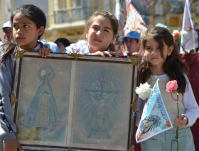 Miles celebraron la «Fiesta del Milagro» en Argentina