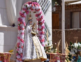 Ayquina, un rincón en el desierto reservado para la Virgen, recibe a 70.000 peregrinos