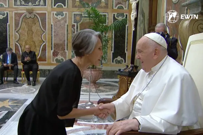 Florinda Meza y el Papa Francisco