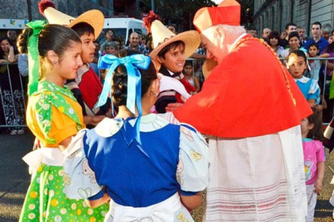 Cardenal Ricardo Ezzati regresa a Chile: “Soy y quiero ser siervo de Cristo Jesús”