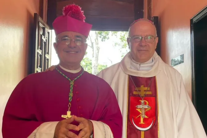 Mons. Jesús González de Zárate