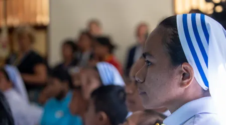 Una de las Hermanas Alma durante la visita del Papa Francisco