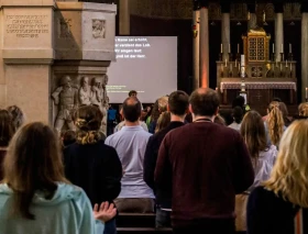 La Iglesia en Alemania busca atraer a quienes “no sienten más que desprecio” por ella, advierte autor