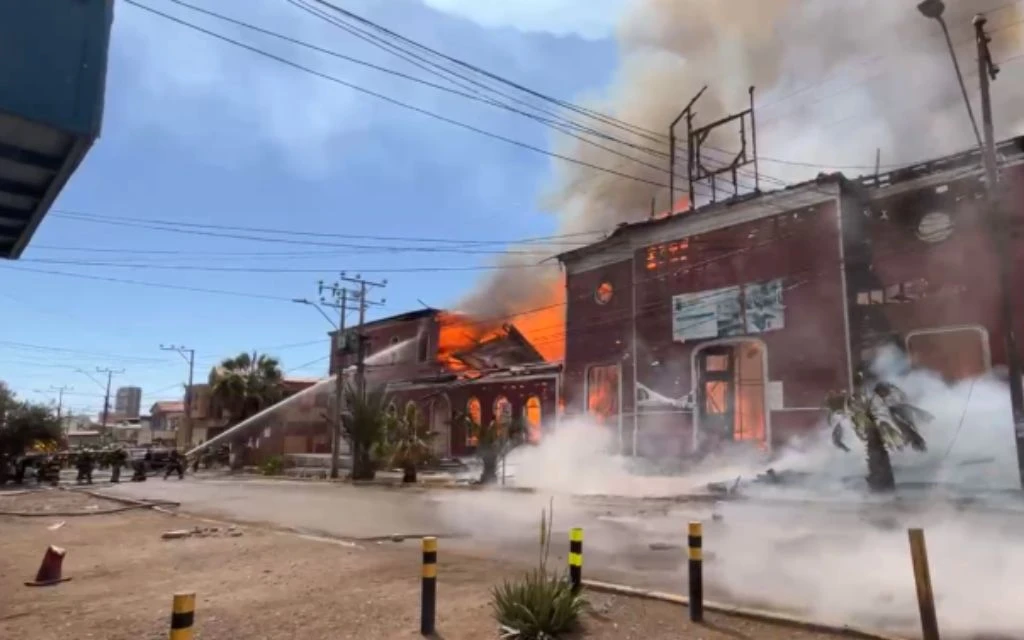 Incendio en la iglesia de San Antonio de Padua?w=200&h=150