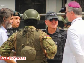 Dos obispos de Ecuador explican la labor de la Iglesia Católica en la pacificación del país