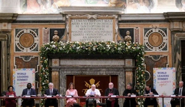 Pope Francis pronounces his speech in the Vatican Clementine room. Credit: Media Vatican