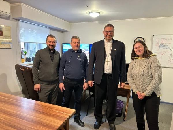 Mons. Kulbokas with faithful of the youth pastoral in the Nunciature. Credit: assigned by the Nuncio