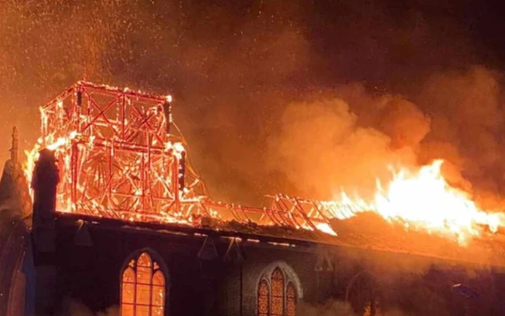 Incendio de la iglesia de la Inmaculada Concepción en Francia.?w=200&h=150