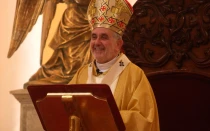 Mons. Javier del Río Alba, Arzobispo de Arequipa.