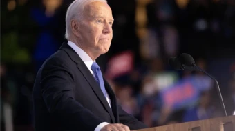 El presidente Joe Biden conmutó el lunes 23 de diciembre de 2024 las sentencias de muerte de más de tres docenas de presos federales y ordenó que los reclusos que habían sido condenados anteriormente cumplieran cadena perpetua en lugar de ser ejecutados por el gobierno.