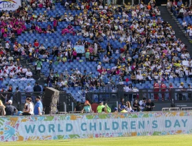 Polémica por “transformista” y la idea de una “Papa mujer” en la primera Jornada Mundial de los Niños del Vaticano