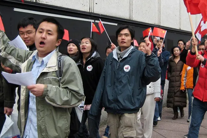 Cardenal chino denuncia represión contra jóvenes con ideales y que participan en política