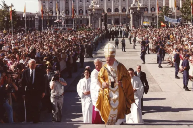 Proyectan una capilla dedicada a San Juan Pablo II en la Catedral de La Almudena en Madrid