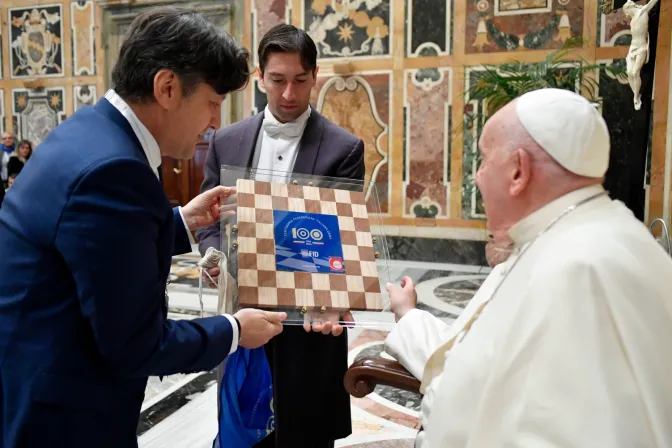 Imagen de la Audiencia del Papa Francisco con la Federación Dama este 26 de abril