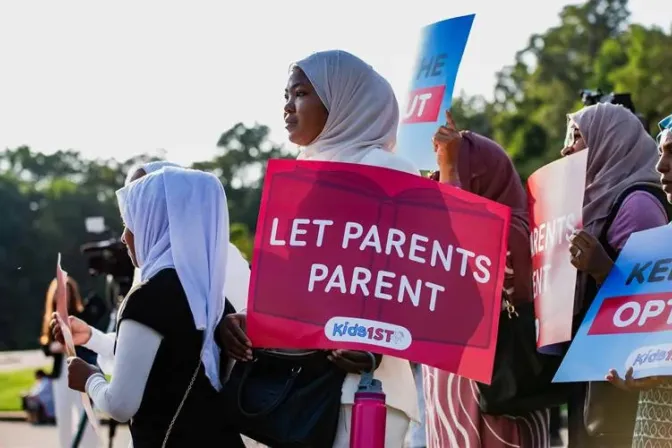 Protesta de padres en EEUU