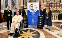 El Papa Francisco bendice las "13 llaves" del proyecto en la basílica de San Pedro