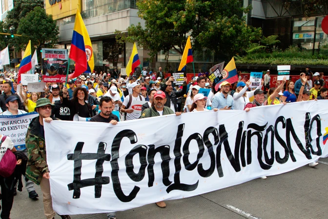 Marcha "Con los niños no".