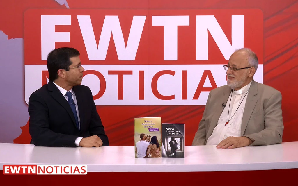 P. Mateo Bautista y Edy Rodríguez, conductor de EWTN Noticias?w=200&h=150