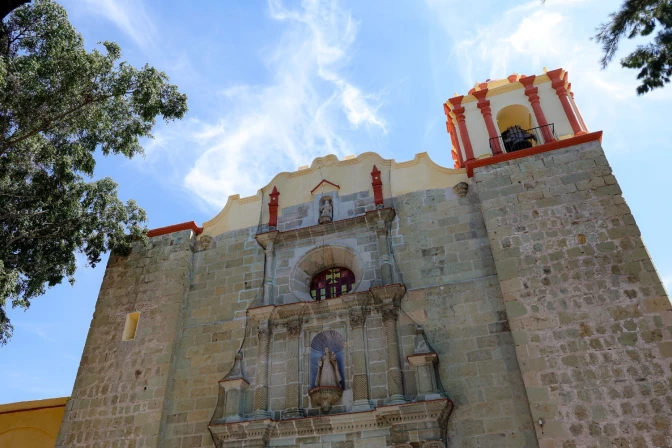 Iglesia Católica abre sus puertas luego de cerrar por 12 años