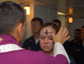 What should a person do after receiving the ashes at the beginning of Lent?