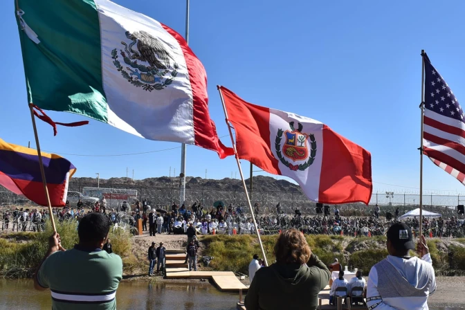 Misa en Río Bravo honra a migrantes fallecidos y desaparecidos