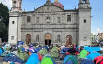 Campamento migrante establecido en la parroquia de la Santa Cruz y Muestra Señora de la Soledad en el centro de la Ciudad de México.