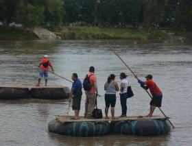 “Dios es el único que nos ha ayudado”: Migrantes en México comparten su sufrimiento y la Iglesia Católica los asiste