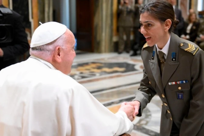 Imagen de la audiencia del Papa Francisco con militares italianos este 7 de noviembre