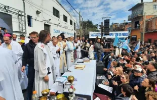 Misa en solidaridad con el Papa Francisco Crédito: Equipo de Comunicación - Pastoral de las Villas y Barrios Populares