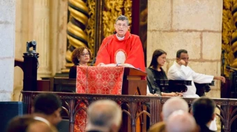 P. Abraham Apolinario en la Misa Roja en la Catedral de Santo Domingo.