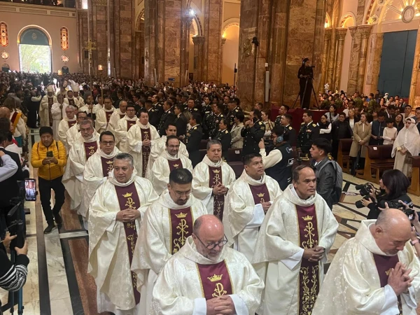 Holy Mass in the Metropolitan Cathedral of the Immaculate Conception. Credit: Radio Católica Cuenca